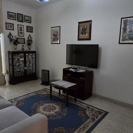 Apartmán Lourdes House San Ġwann Exteriér fotografie